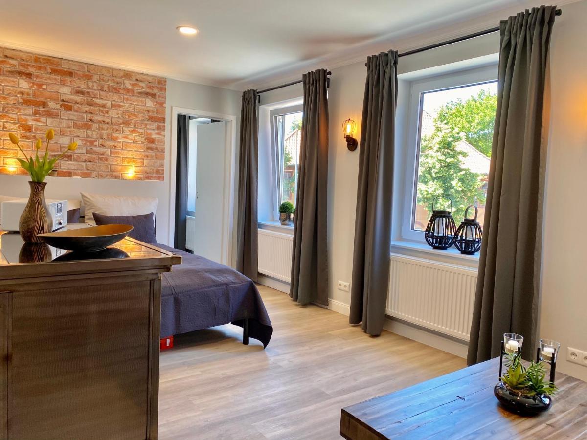 Schoene Ferienwohnungen Teilweise Mit Dachterrasse Im Herzen Von Itzehoe Kültér fotó
